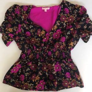 Rabbit Rose Floral Top